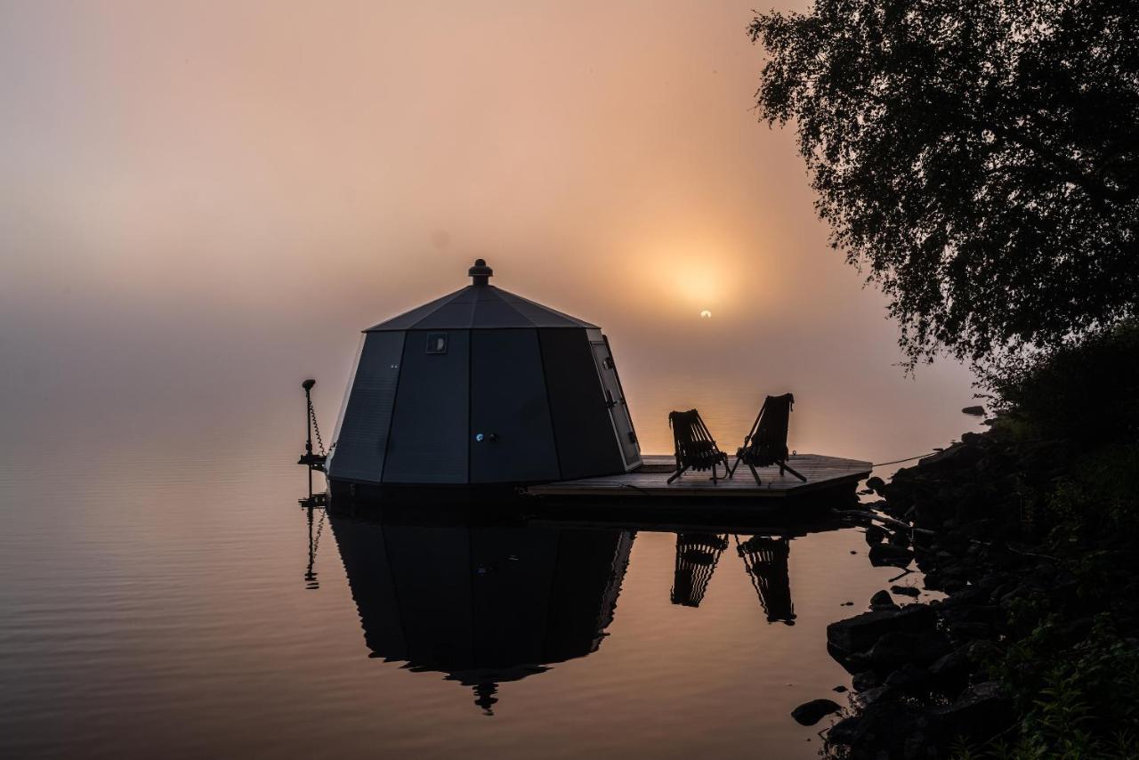 Aurora Igloo With Private Hot Tub By Invisible Forest Lodge Rovaniemi Eksteriør billede