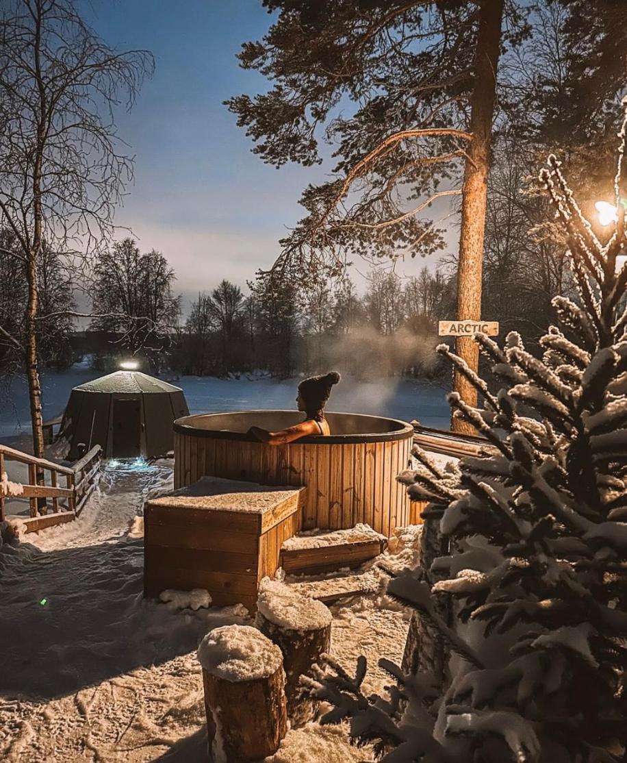 Aurora Igloo With Private Hot Tub By Invisible Forest Lodge Rovaniemi Eksteriør billede